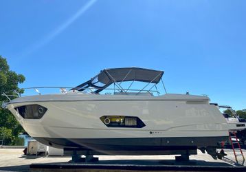 40' Absolute 2014 Yacht For Sale